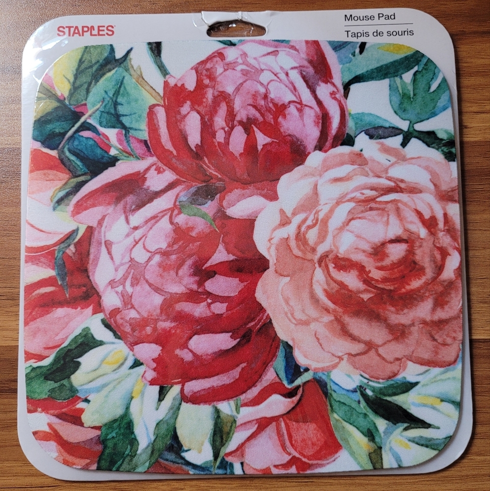 🔴BUNDLE 4/$20🔴Mouse pad with floral design. New - Picture 2 of 6